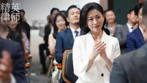 爆料最狠女律师是谁啊视频,网络热议的“爆料最狠女律师”究竟是谁？