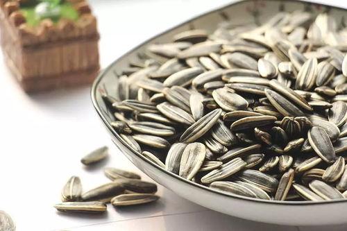 焦糖瓜子爆料怎么做视频,视频制作攻略，轻松上手短视频创作