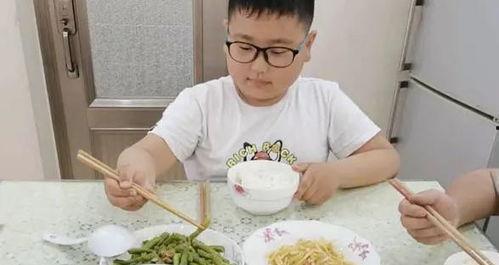 配餐爆料视频在线观看,跟随爆料视频一探究竟